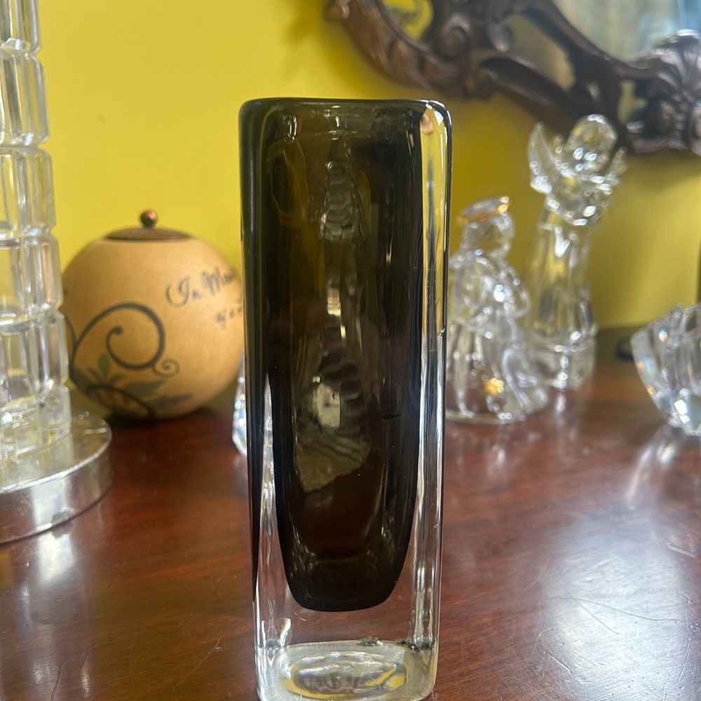 Elegant Black Glass Vase